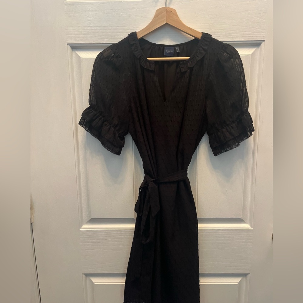PRE-OWNED KAARI BLUE WOMEN'S RUFFLE SLEEVE DRESS- BLACK- X-SMALL